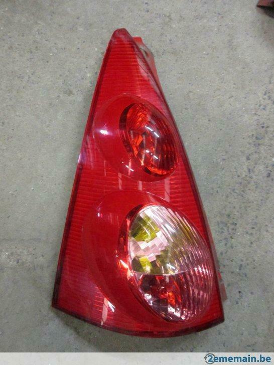 feu arriere  peugeot  107 gauche, Gebruikt, Peugeot