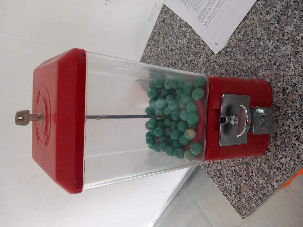 Distributeur bonbon, Enlèvement ou Envoi, Comme neuf