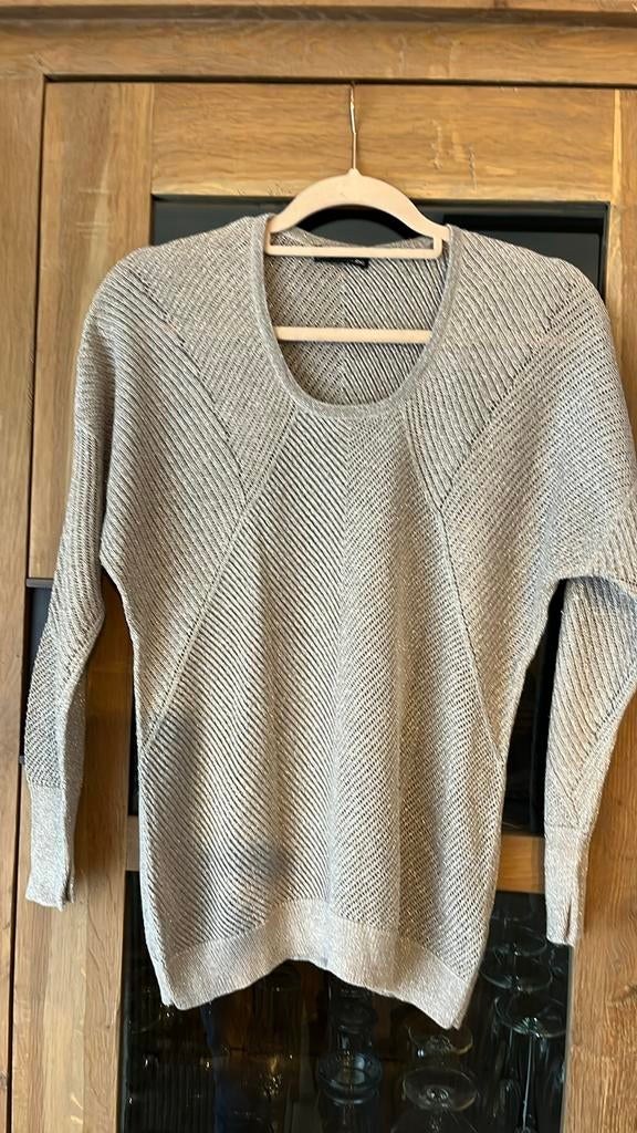 Super mooie pull maat s in perfecte staat, Kleding | Dames, Truien en Vesten, Zo goed als nieuw, Maat 36 (S), Beige, Ophalen of Verzenden