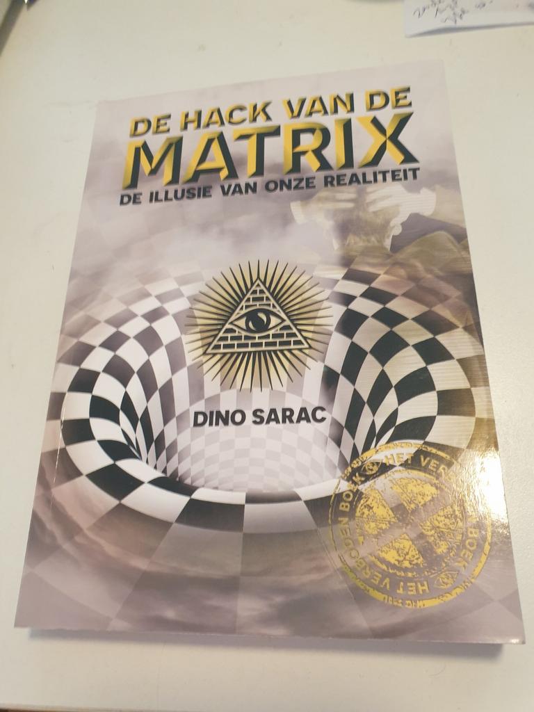 Dino Sarac - De hack van de Matrix, Ophalen of Verzenden, Dino Sarac