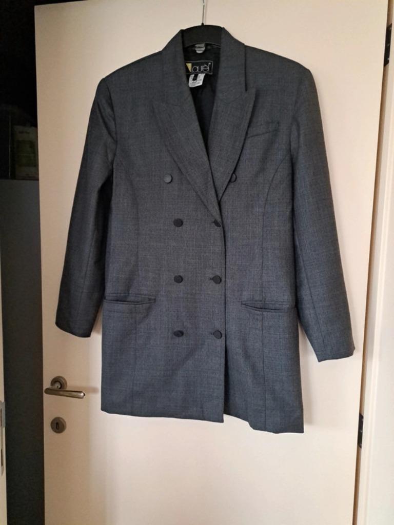Grijze wollen  blazer Laurel Maat 40, Kleding | Dames, Maat 38/40 (M), Verzenden, Zo goed als nieuw, Jasje