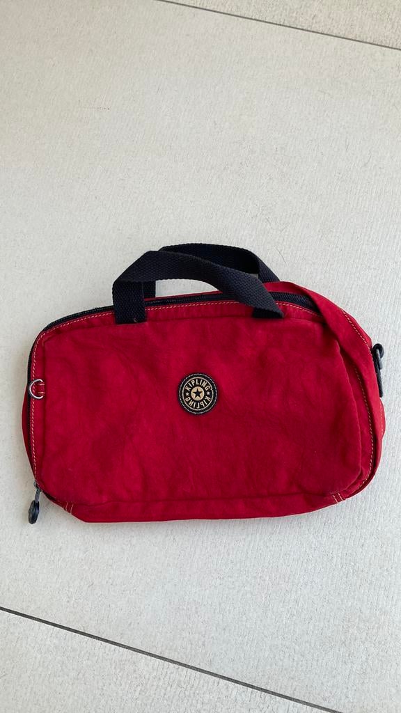 Trousse kipling, Utilisé, Rouge, Homme ou Femme