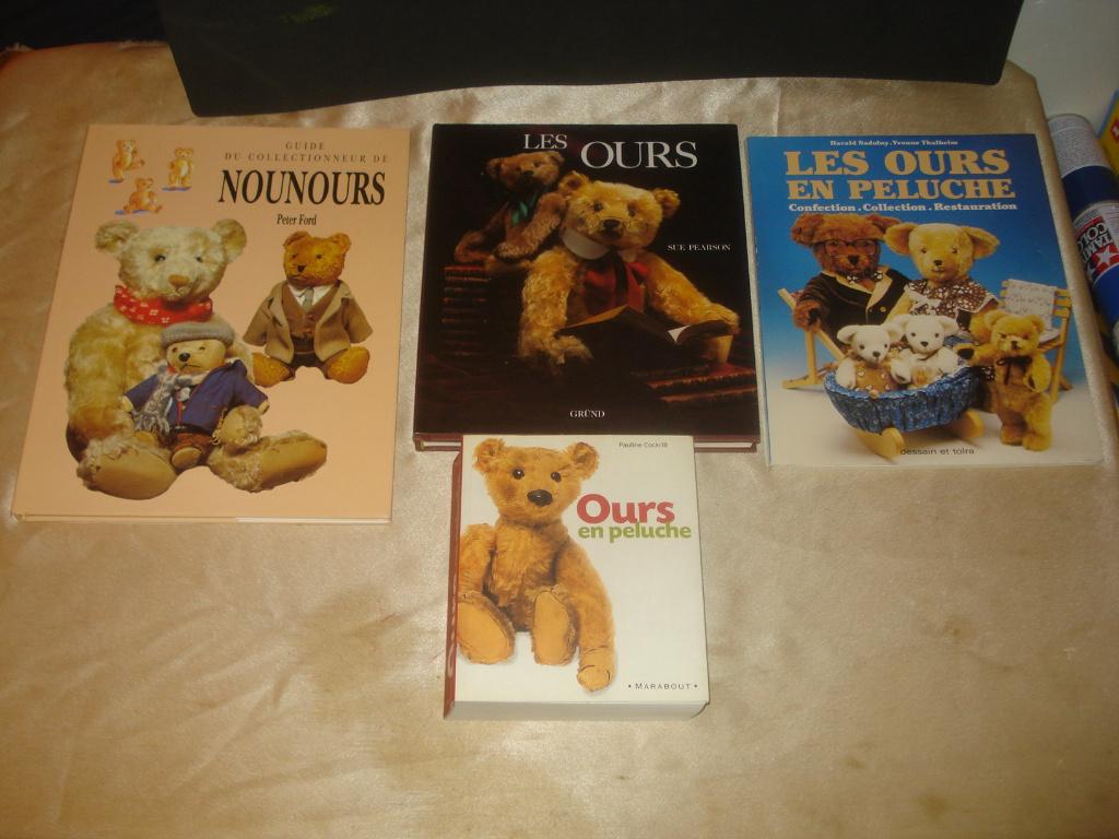 Lot de 4 Beaux Livres sur les Ours de Collection en Peluche, Collections, Ours & Peluches, Enlèvement ou Envoi, Comme neuf, Autres types