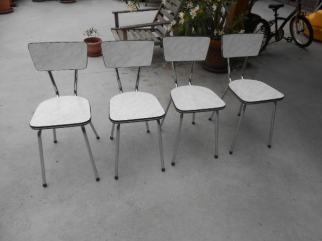 keukenstoelen - metalen onderstel  vintage 3€/stuk, Huis en Inrichting, Ophalen, Gebruikt, Wit, Vier