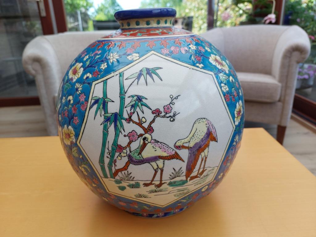 Grand vase à boules Emaux de la Louvière, Enlèvement