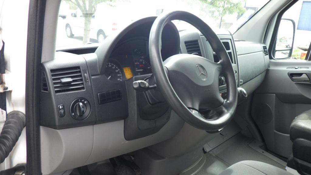 Mercedes-Benz Sprinter 311 (Stock ID 89890) — 20