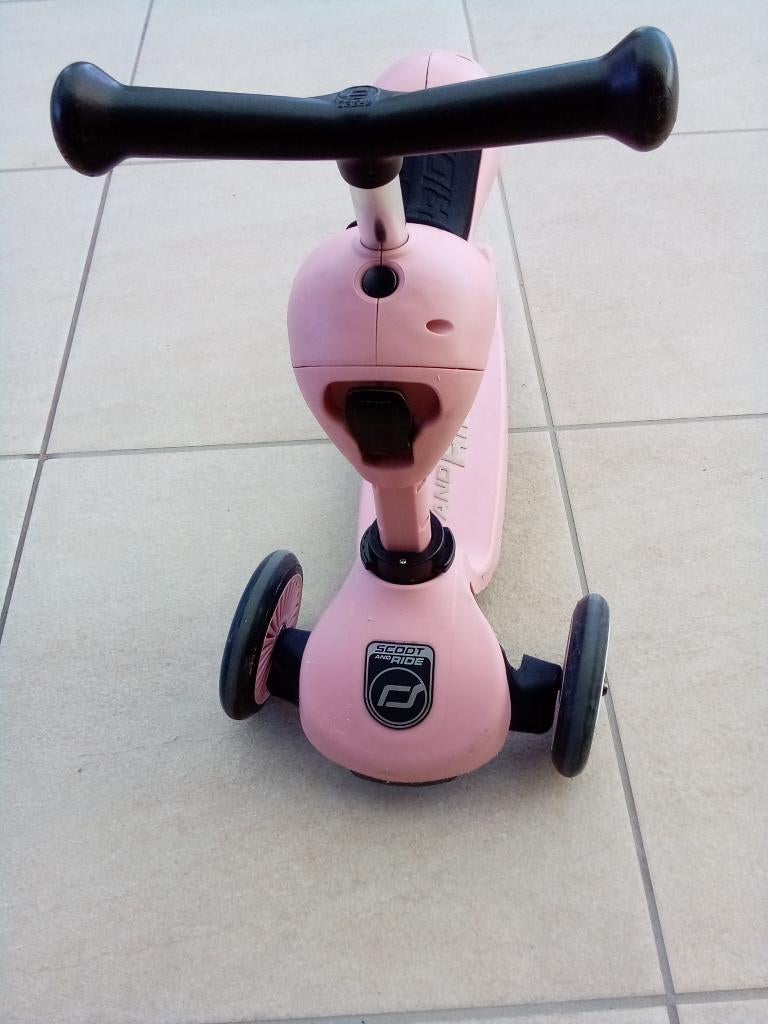 TROTTINETTE /VELO pour enfant, Enlèvement, Utilisé