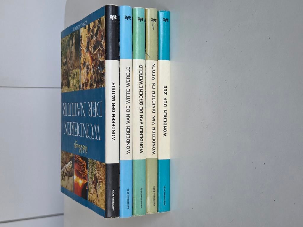 5-delig "Wonder" boeken set, Ophalen of Verzenden, Gelezen