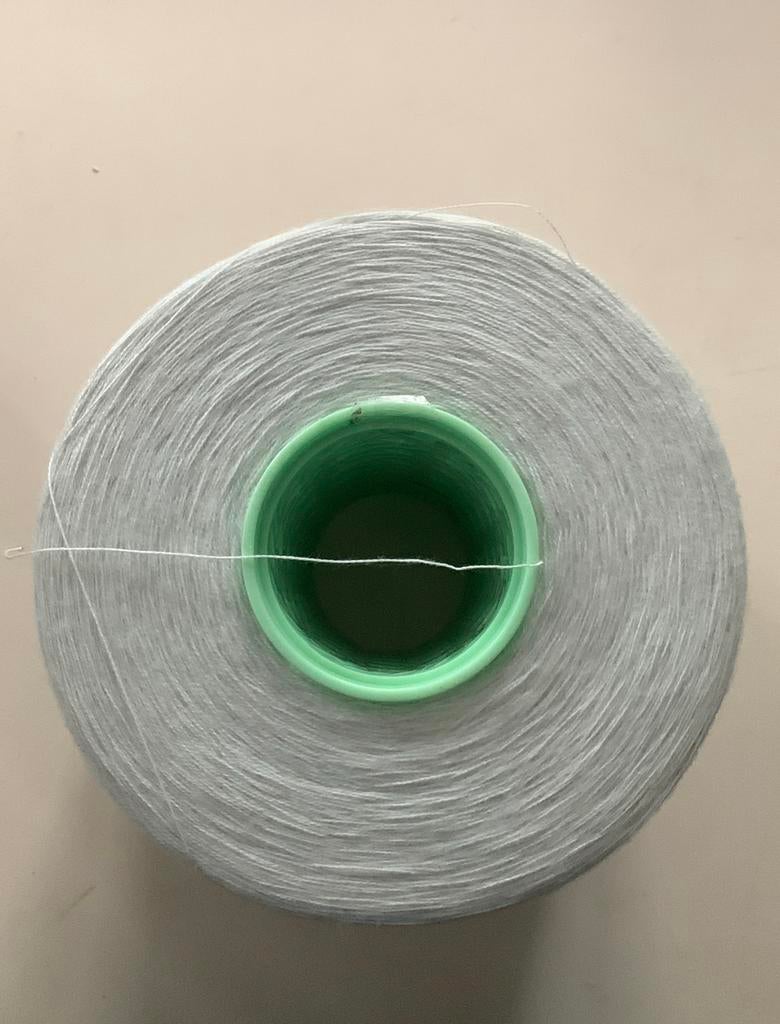 42/2 POVIRA GRIJS 5868 1 kg. 230 gr, Ophalen of Verzenden, Nieuw, Breien, Machine