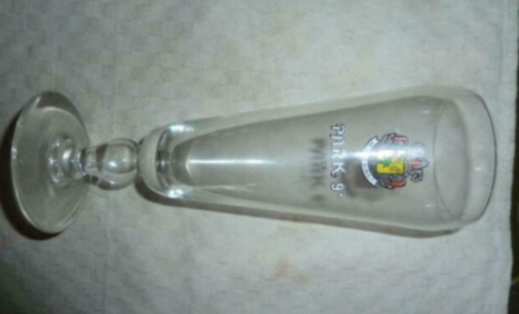 #K bier glas PARK 9 " Ne Quid Nimis " Brouwerij Union Jumet, Ophalen of Verzenden, Nieuw, Bierglas