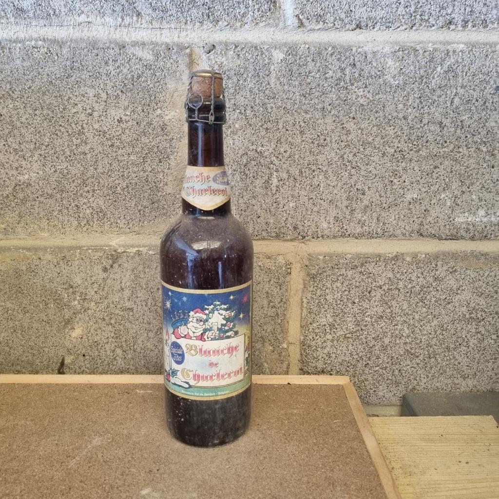 Bouteille de bière Blanche de Charleroi, Enlèvement ou Envoi, Utilisé, Bouteille(s), Autres marques