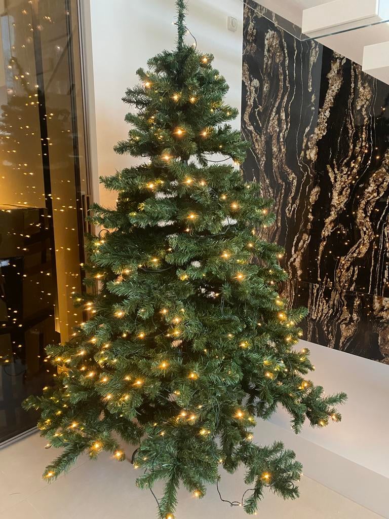 Kerstboom 215cm hoog, Ophalen, Gebruikt