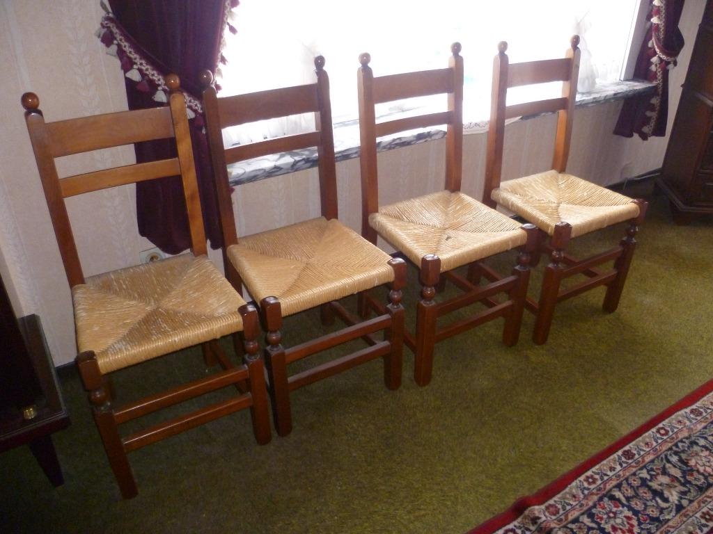 4 GOEDE EIKEN STOELEN, Ophalen