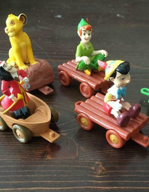 4 figurines Disney pour un train, Collections, Enlèvement ou Envoi, Utilisé