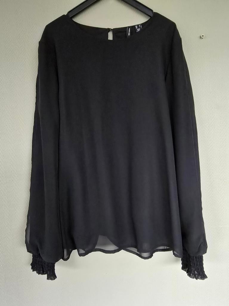 Nouvelle chemise noire Vero Moda taille S, avec bas de manch, Neuf, Enlèvement ou Envoi, Vero Moda, Taille 36 (S)