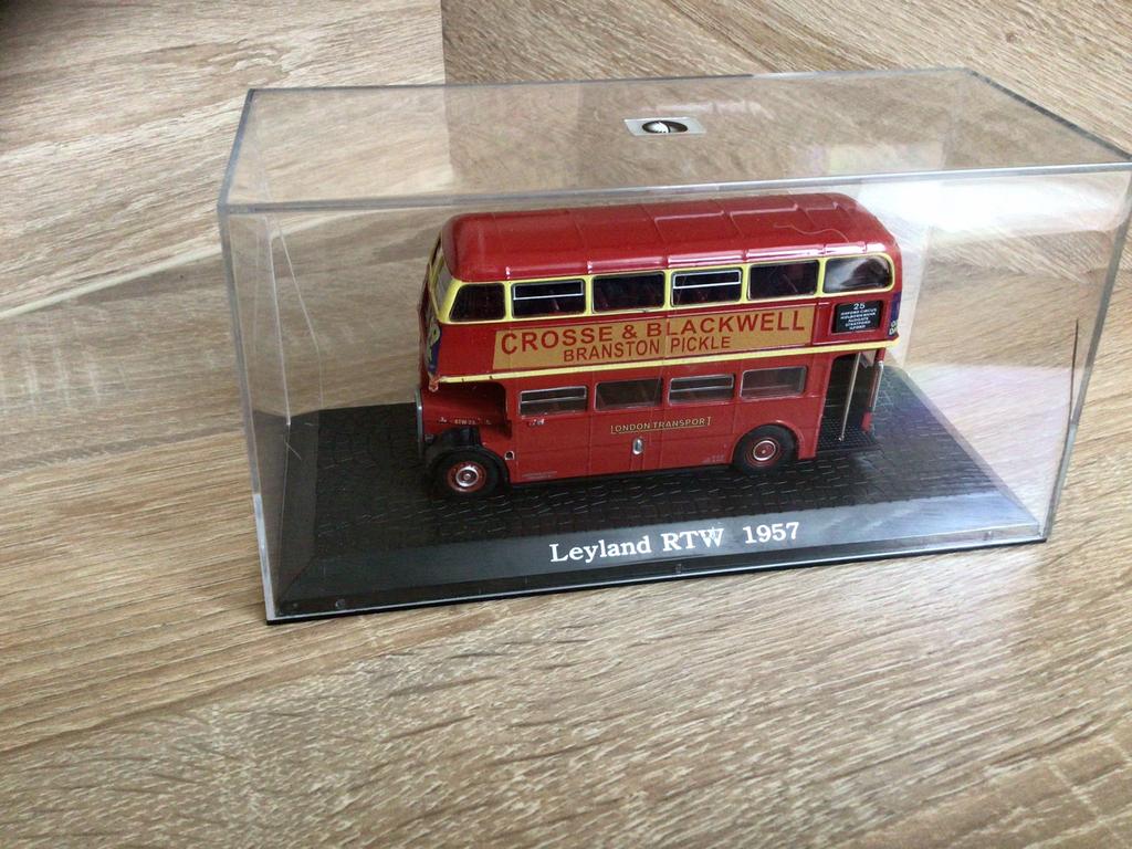 Miniatuur bus Leyland, Hobby en Vrije tijd, Ophalen of Verzenden, Zo goed als nieuw, Bus of Vrachtwagen