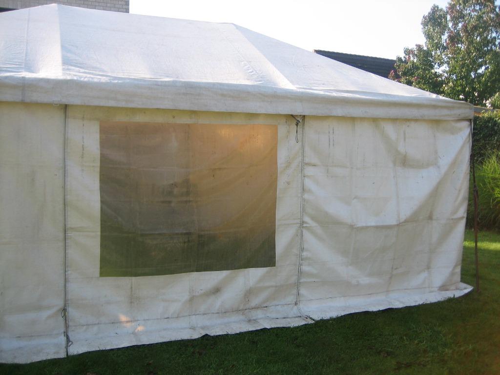 2 zeer stevige tenten van elk 4m x 6m, Ophalen, Gebruikt