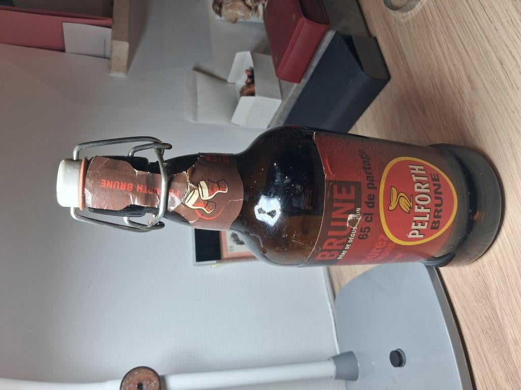 Pelforth brune., Verzamelen, Ophalen, Zo goed als nieuw