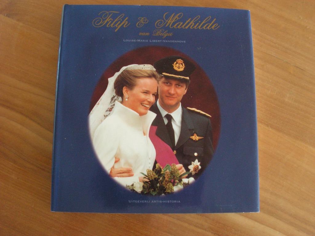 Boek “Filip & Mathilde van België” ., Boeken, Ophalen of Verzenden, Zo goed als nieuw