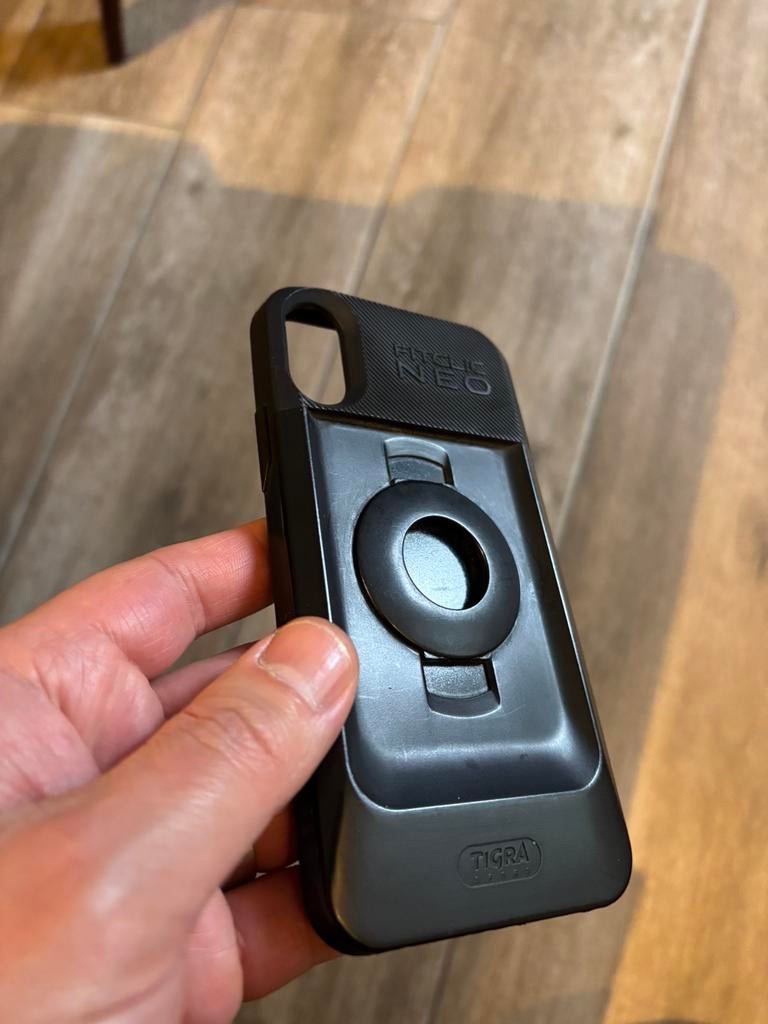Support Fitclic Neo Tigra pour iPhone X et XS, Enlèvement ou Envoi, Comme neuf, IPhone X