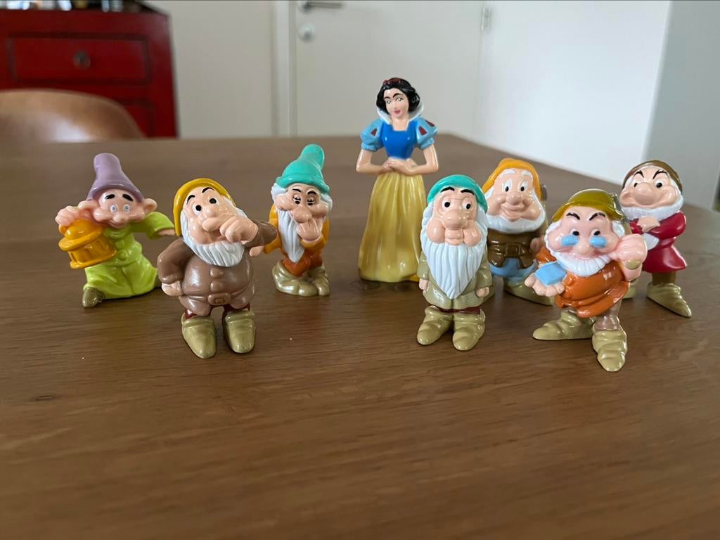 Disney - Sneeuwwitje & de 7 Dwergen, Verzamelen, Ophalen, Sneeuwwitje of Doornroosje, Zo goed als nieuw, Beeldje of Figuurtje