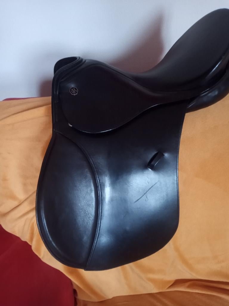Selle d'équitation Kieffer noire 17+accessoires bride/étrier, Enlèvement ou Envoi, Comme neuf, Récréation