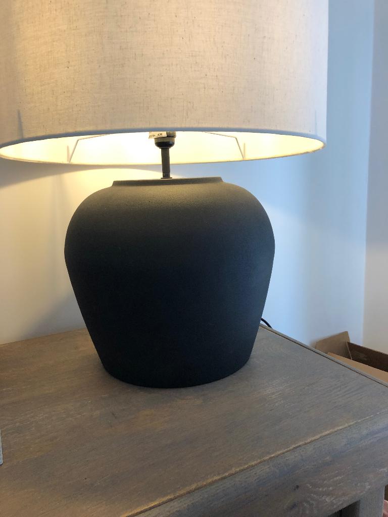 Lamp keramiek met lampenkap, Ophalen