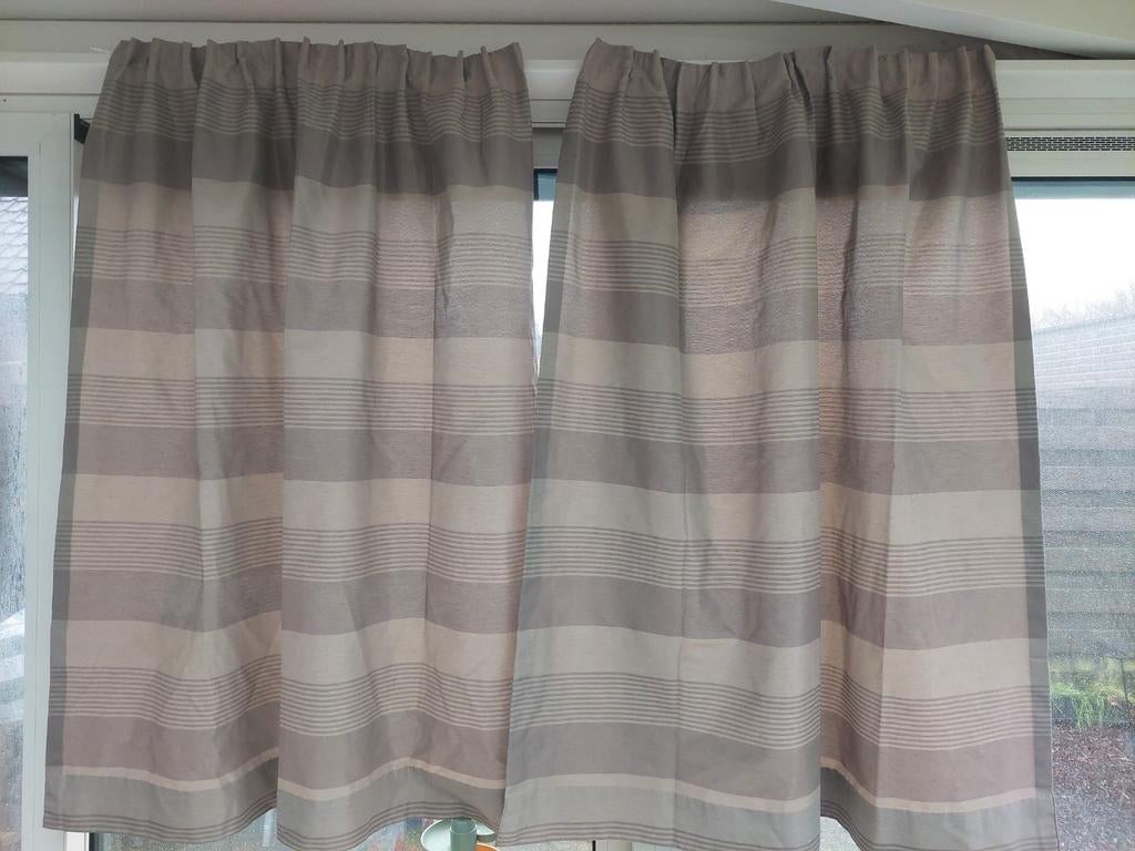 2 stuks mooi gordijnen, Ophalen of Verzenden, Beige