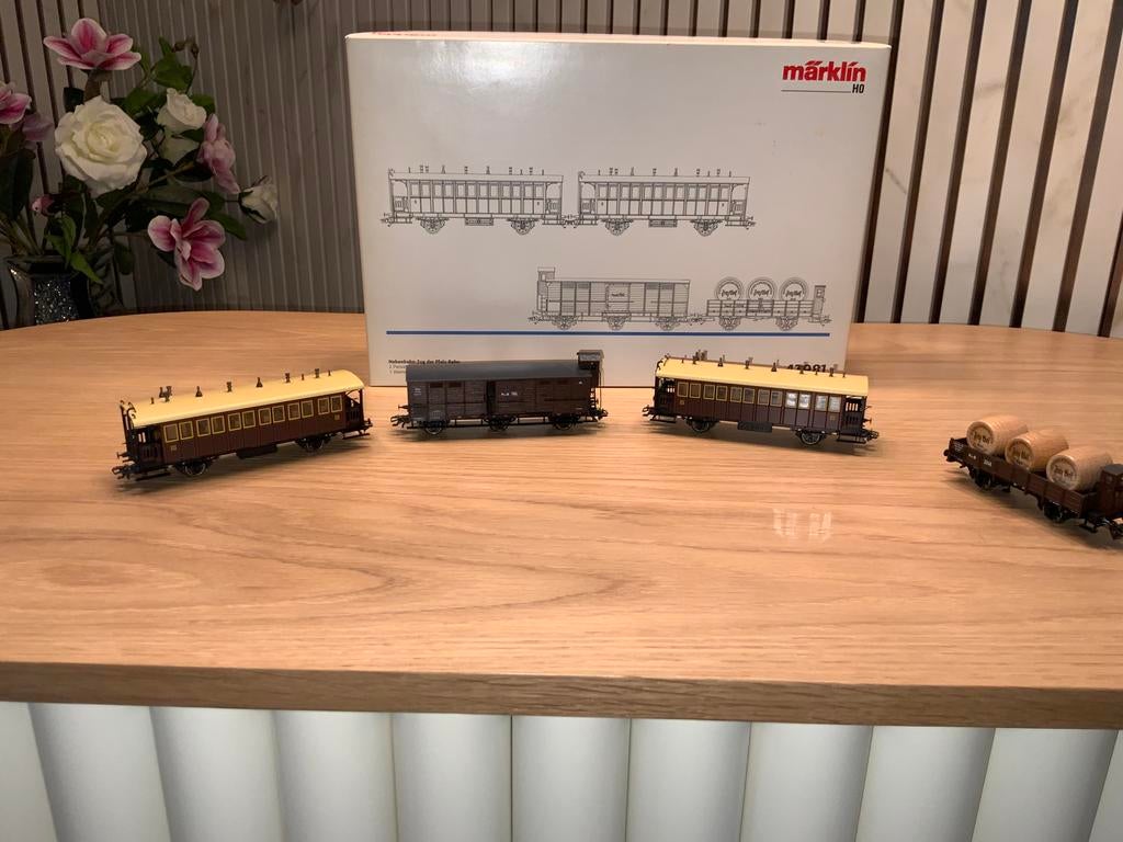 Coffret marklin HO 43981 PALATINAT 3 VOITURES + ACCESSOIRES, Enlèvement ou Envoi, Comme neuf