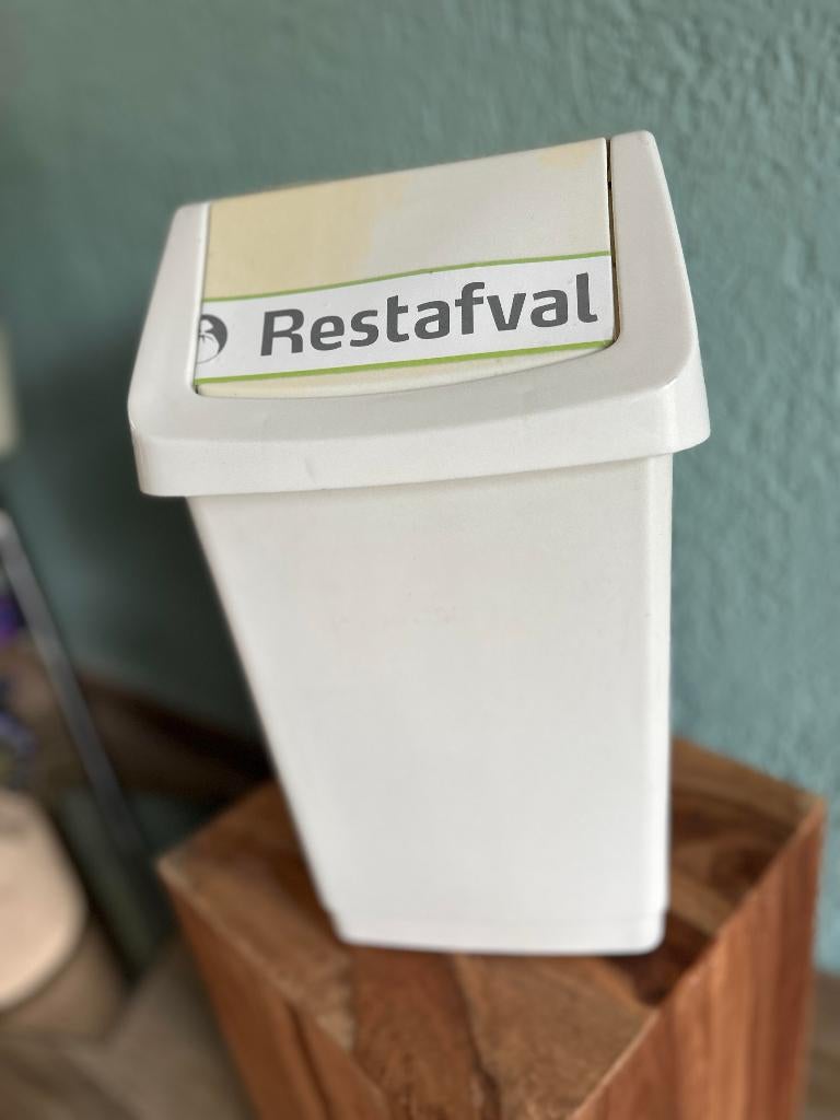 poubelle Curver blanche, Moins de 10 litres, Enlèvement, Utilisé, Synthétique