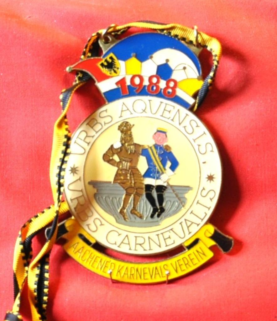 rare médaille de carnavalesque (1), Enlèvement ou Envoi, Autres matériaux