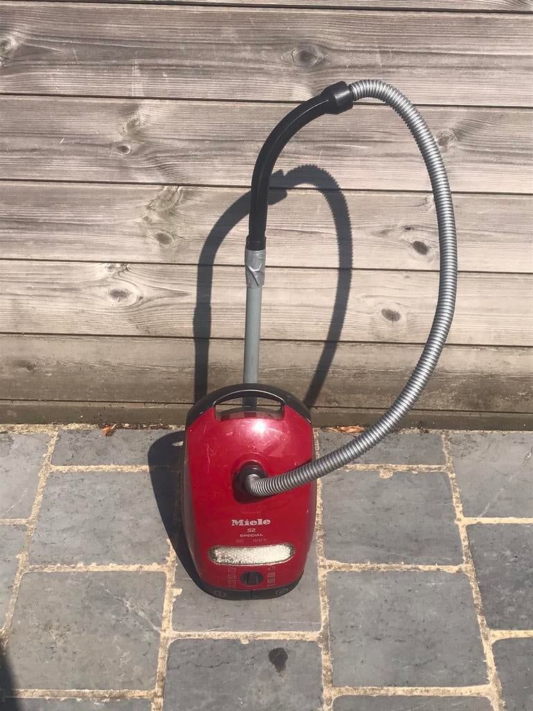 Aspirateur enfants Miele, Utilisé