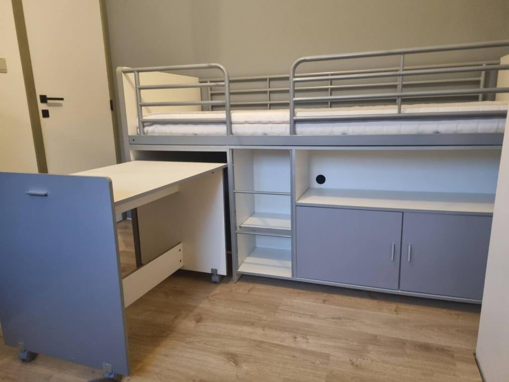Hoogslaper met bureau, Ophalen, Hoogslaper