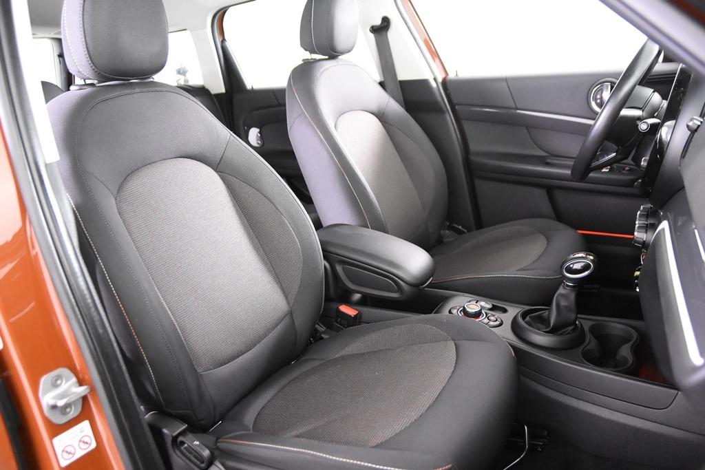 Mini Countryman SE All4 *1ste Eigenaar*Navigatie*PDC*, Auto's, Stof, 1498 cc, 0 kg, Bedrijf