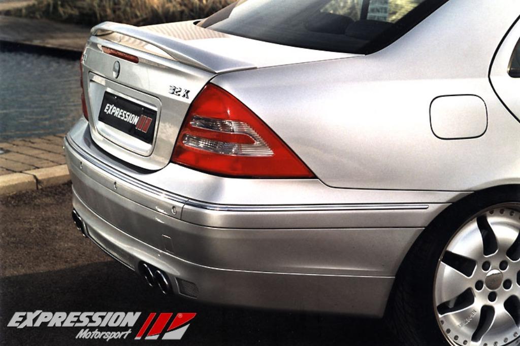 Becquet pour Mercedes C w203   2002, Enlèvement ou Envoi