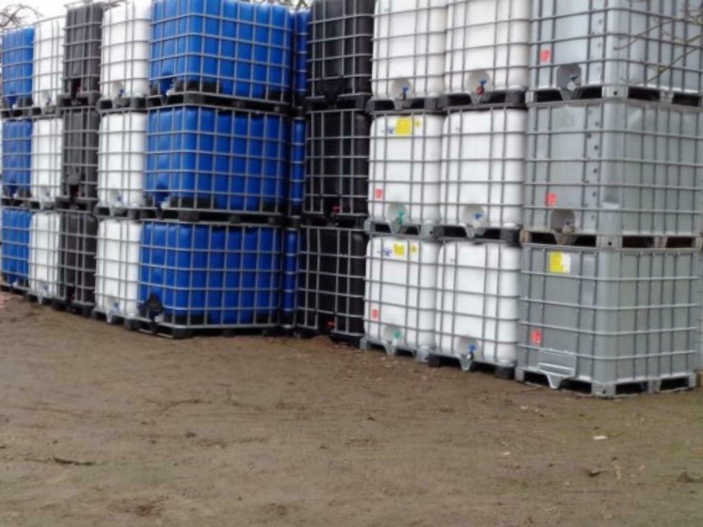 IBC melkwitte waterton, watervat 100% zuiver, promotie 100€, Enlèvement ou Envoi, Comme neuf