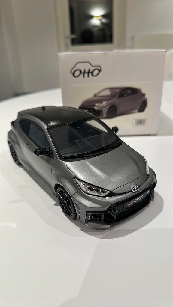 TOYOTA YARIS GR 1/18 Ottomobile nieuwstaat, Hobby en Vrije tijd, Ophalen of Verzenden, Nieuw, Auto, OttOMobile