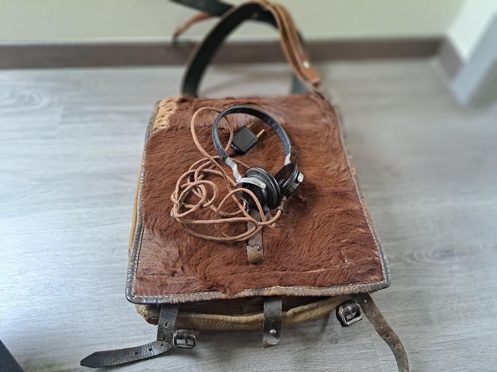 Sac à dos Tornister allemand WO2 + casque DFH, Enlèvement ou Envoi