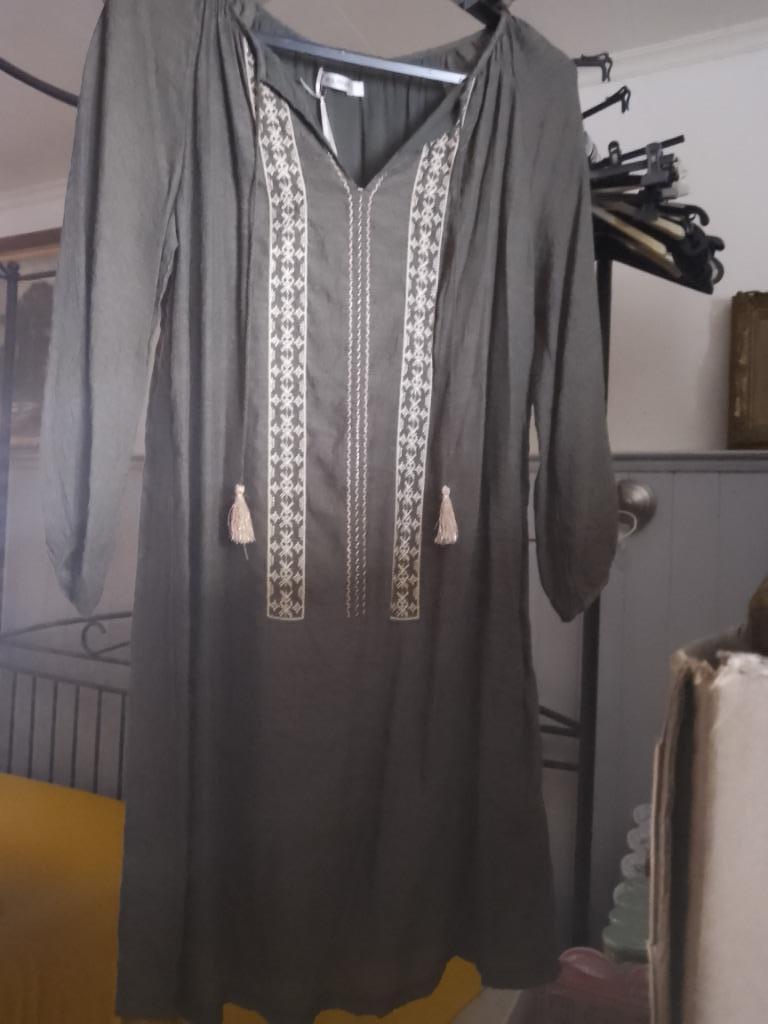 shirt dames oosters getint maat large nieuw merk Kilibbi, Kleding | Dames, Ophalen of Verzenden, Nieuw, Maat 42/44 (L), Groen
