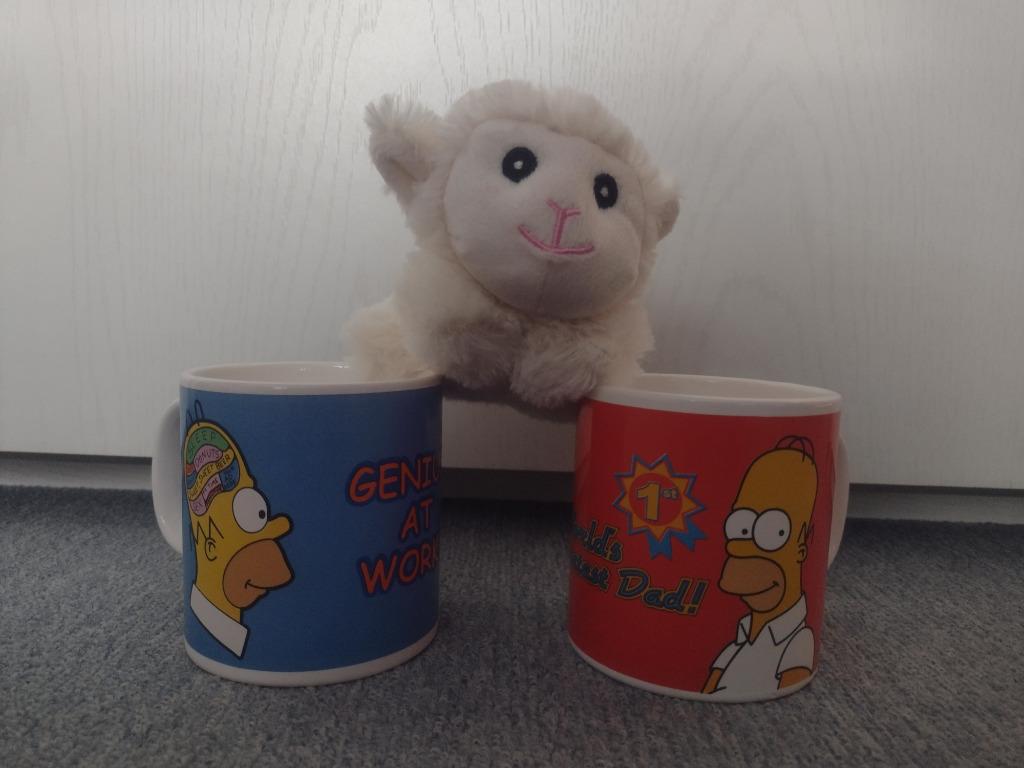 COLLECTOR ! Lot de 2 tasses Homer Simpson NEUVES, Huis en Inrichting, Keuken | Servies, Nieuw, Kop(pen) en/of Schotel(s), Ophalen of Verzenden