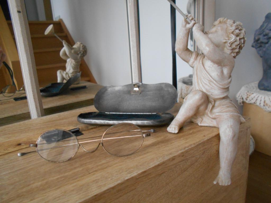 LUNETTES anciennes+étui métal, Collections, Enlèvement ou Envoi, Utilisé