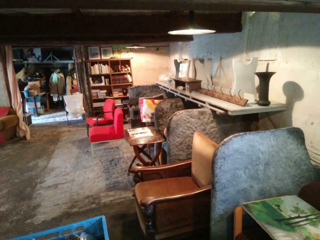 brocante  spullen allerlei, Ophalen