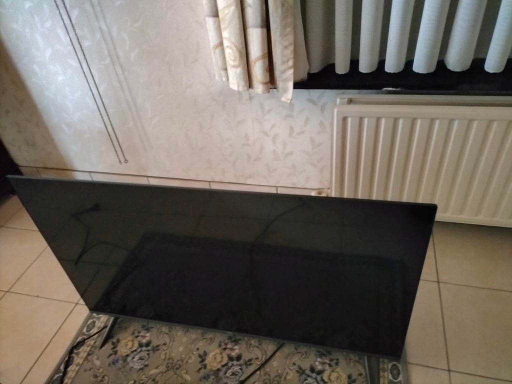 Heel erg goede flatscreen Tv te koop van het merk TCL, Audio, Tv en Foto, Televisies, Ophalen