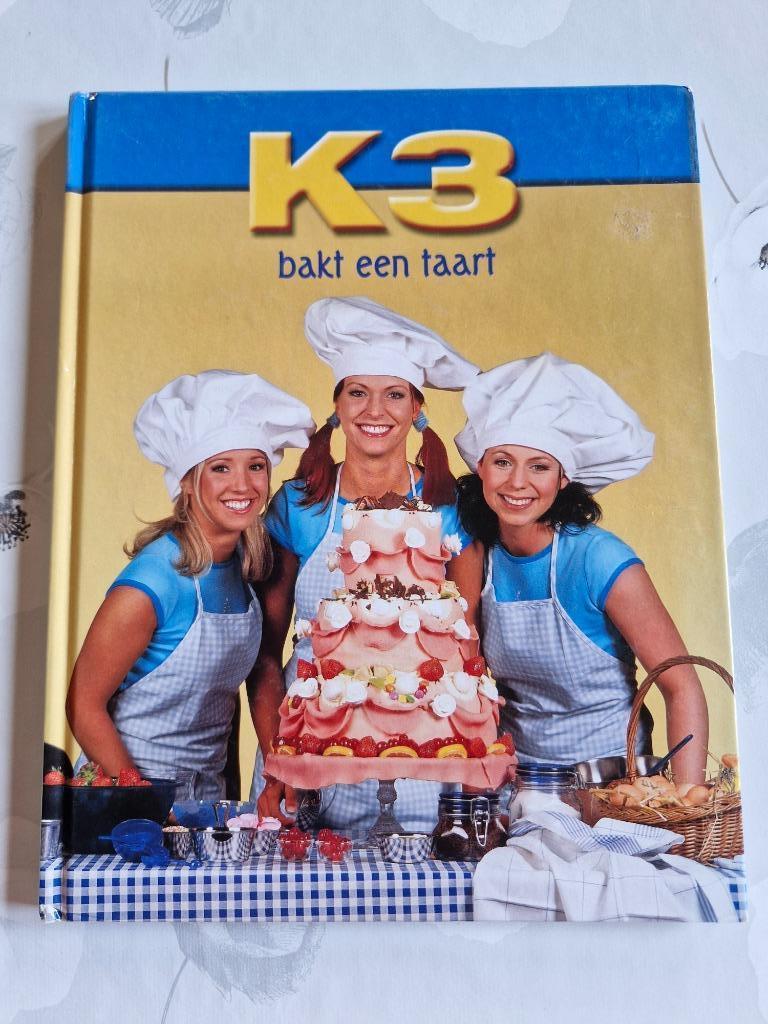 (Eerste)  K3  bakt een taart, Ophalen of Verzenden, Gelezen, Studio 100