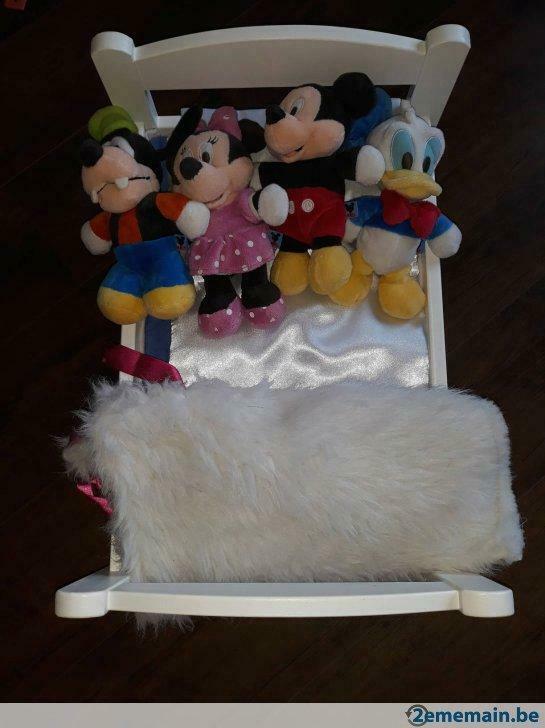 4 peluches disney, Enlèvement, Utilisé