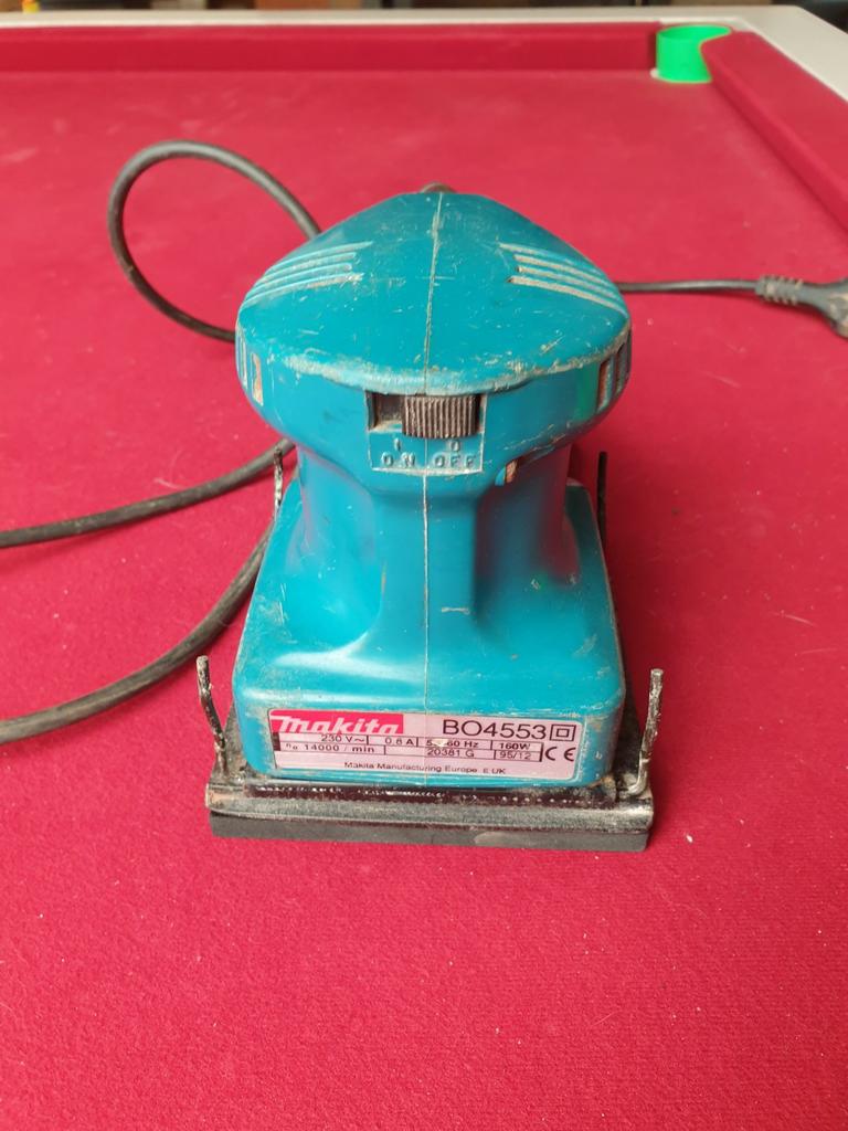 Ponceuse vibrante Makita, Bricolage & Construction, Outillage | Ponceuses, Enlèvement ou Envoi, Utilisé