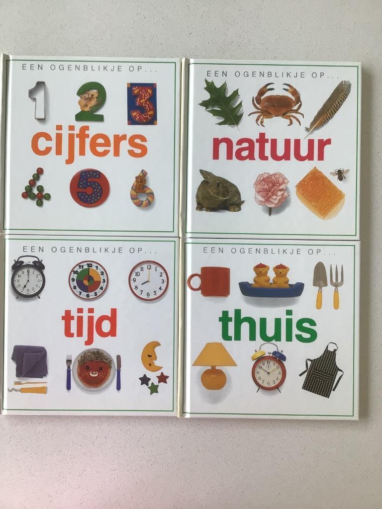 16 boeken een ogenblikje op ..., Boeken, Gelezen, Non-fictie, Jongen of Meisje, Ophalen of Verzenden