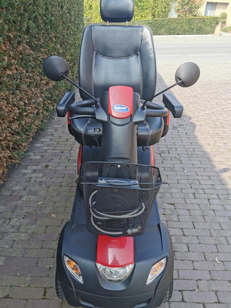 Bijna nieuw Scootmobiel invacare comet pro info 0488826971, Ophalen of Verzenden, Inklapbaar, Zo goed als nieuw, Elektrische rolstoel