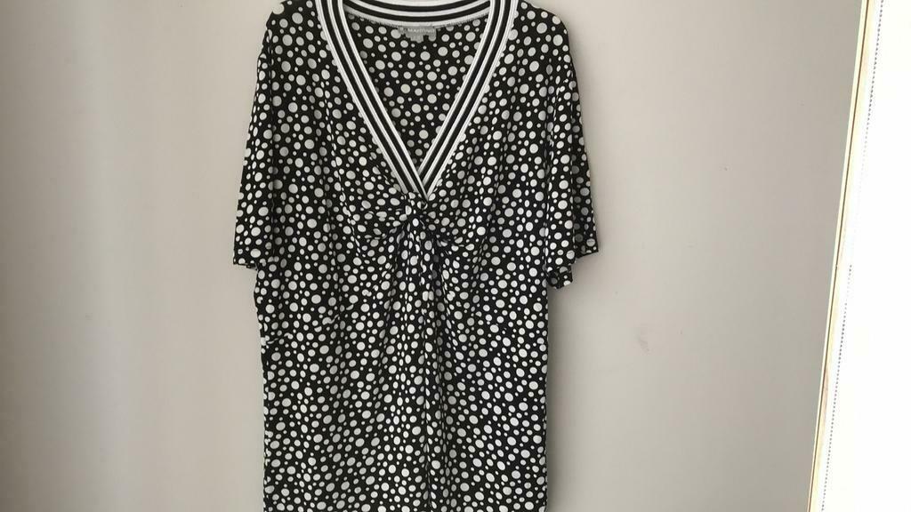 San Martino, bollen bloesje, zwart/ wit, maat 48, Enlèvement ou Envoi, Comme neuf, Taille 46/48 (XL) ou plus grande, Blanc