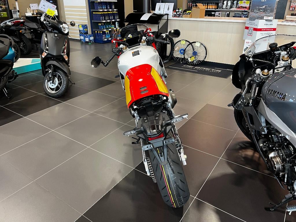 Yamaha XSR900 GP, 890 cc, Motorrijbewijs A, Bedrijf, 3 cilinders